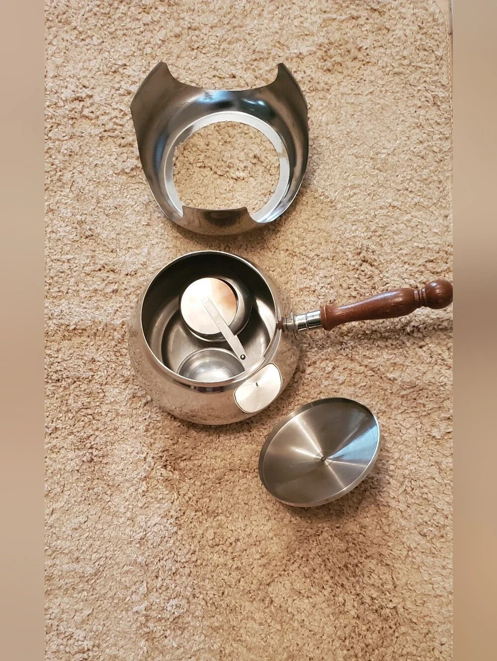 Fondue Pot Stainless Steel  with Wooden Handle